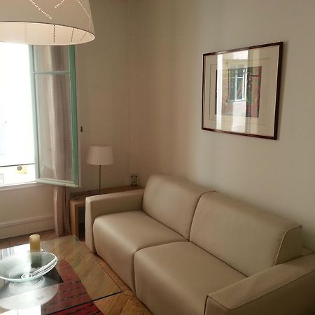 Charme Italien Five Stars Holiday House نيس الغرفة الصورة